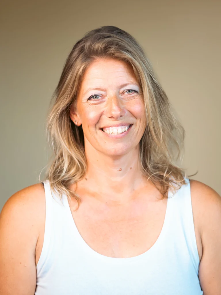 Angela - Yogabird
